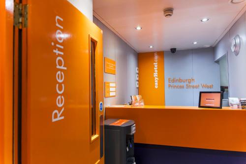 Фотография гостиницы easyHotel Edinburgh