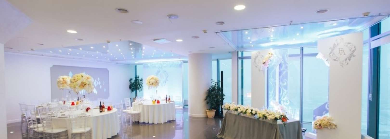 Фотография банкетного зала Высоцкий