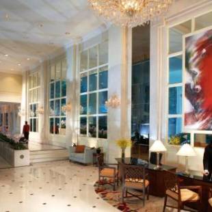Фотографии апарт отеля 
            Shangri-La Apartments (SG Clean, Staycation Approved)