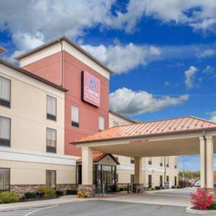 Фотографии гостиницы 
            Comfort Suites Altoona