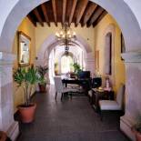 Фотография гостиницы Hotel Casa Faroles Centro Histórico