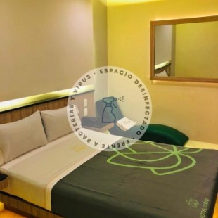 Фотография гостиницы Hotel Lirio - Adult Only