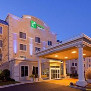 Фотографии гостиницы
Holiday Inn Express Boston/Milford Hotel, an IHG Hotel