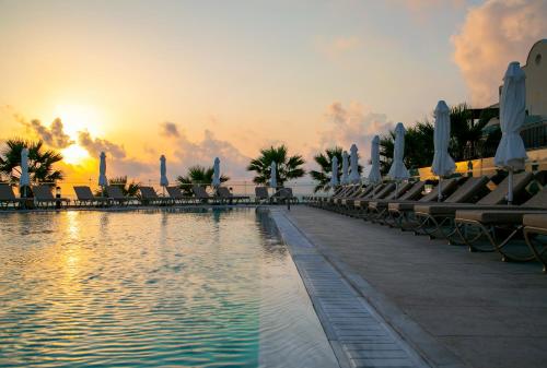 Фотография гостиницы Louis Paphos Breeze