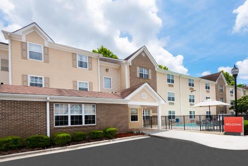 Фотография гостиницы TownePlace Suites Savannah Midtown