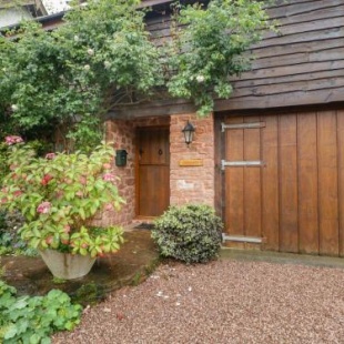 Фотография гостевого дома Flora's Barn