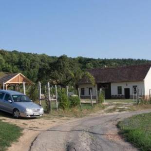 Фотографии гостевого дома
Édenkert Vendégházak