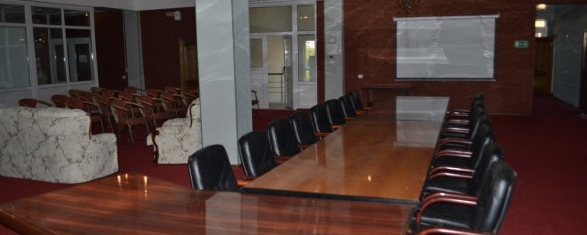 Фотографии конференц-зала Мирабель