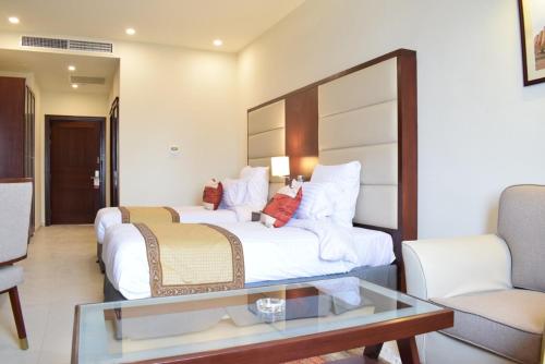 Фотография гостиницы Nine Tree Luxury Hotel & Suites Lahore