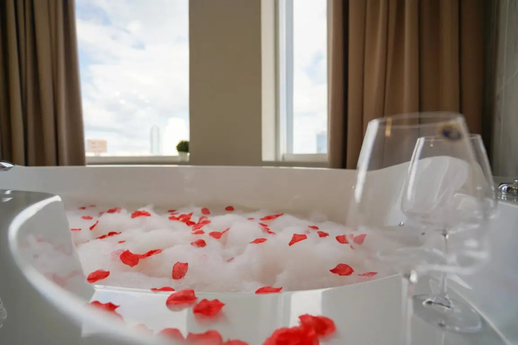 Фотография квартиры 2 Апартаменты с джакузи на ул Степана Разина (32/1)