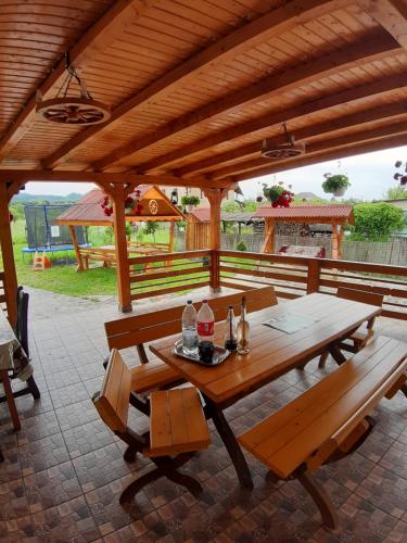 Фотография гостевого дома Pensiunea Adriana