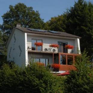 Фотографии гостевого дома
Modish Holiday Home in Waimes with Sauna