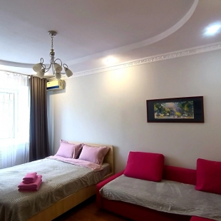 Фотография квартиры Апартаменты Cozy Nearby Alatau Metro Station