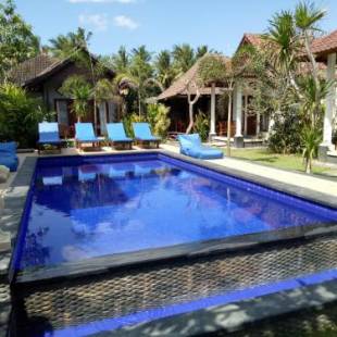 Фотографии мини отеля
Radya Homestay