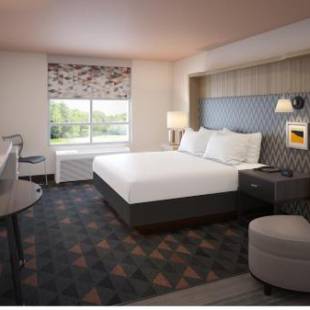Фотографии гостиницы 
            Holiday Inn & Suites Memphis Southeast-Germantown, an IHG Hotel