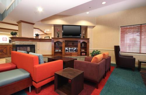 Фотография гостиницы Residence Inn by Marriott Salinas Monterey