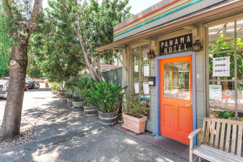 Фотография гостиницы Panama Hotel and Suites