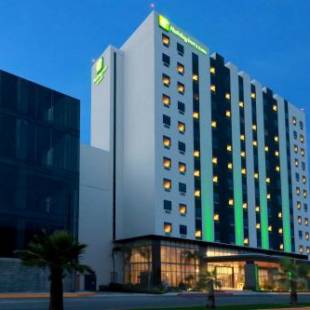 Фотографии гостиницы
Holiday Inn & Suites - Monterrey Apodaca Zona Airport, an IHG Hotel