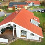 Фотография гостевого дома Four-Bedroom Holiday home in Otterndorf 9