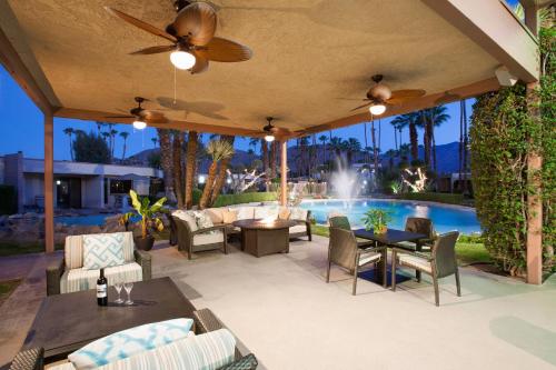 Фотография гостиницы Desert Isle Resort, a VRI resort