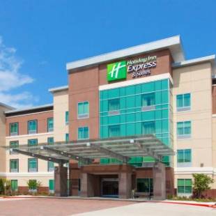 Фотографии гостиницы 
            Holiday Inn Express & Suites Houston SW - Medical Ctr Area, an IHG Hotel