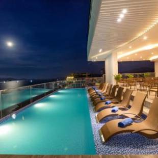 Фотографии гостиницы
Majestic Premium Hotel