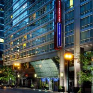 Фотографии гостиницы 
            SpringHill Suites Chicago Downtown/River North