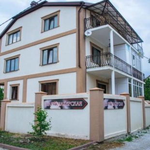 Фотография гостевого дома Бастион