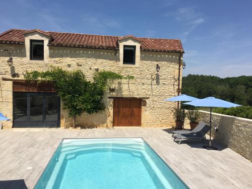 Фотография гостевого дома La Tour de Ginaillac Gîte JACQUES BREL 5 étoiles