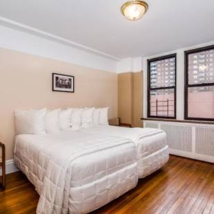 Фотографии гостиницы 
            Leo House