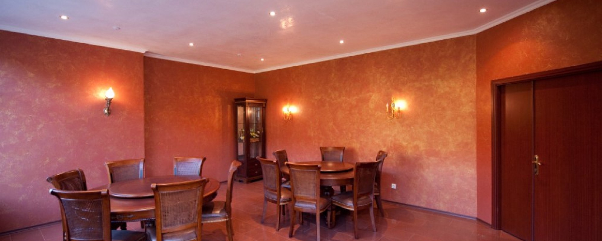 Фотографии комнаты для переговоров Рипарио Модерн