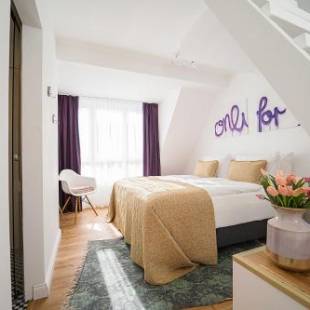 Фотографии гостиницы
Victoria Hotel