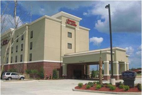 Фотография гостиницы Hampton Inn & Suites Jennings