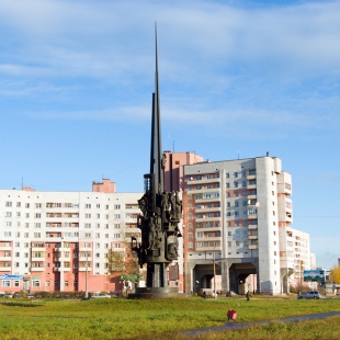 Фотография памятника Скульптурно-мемориальная композиция Мир и Труд