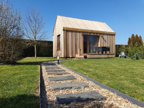 Фотография гостевого дома LE COTTAGE BARBIZONNAIS avec jacuzzi privé à partir de 10 ans