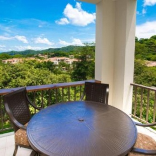 Фотография гостевого дома Classy artsy ocean-view unit near pool at Pacifico in Coco sleeps 6