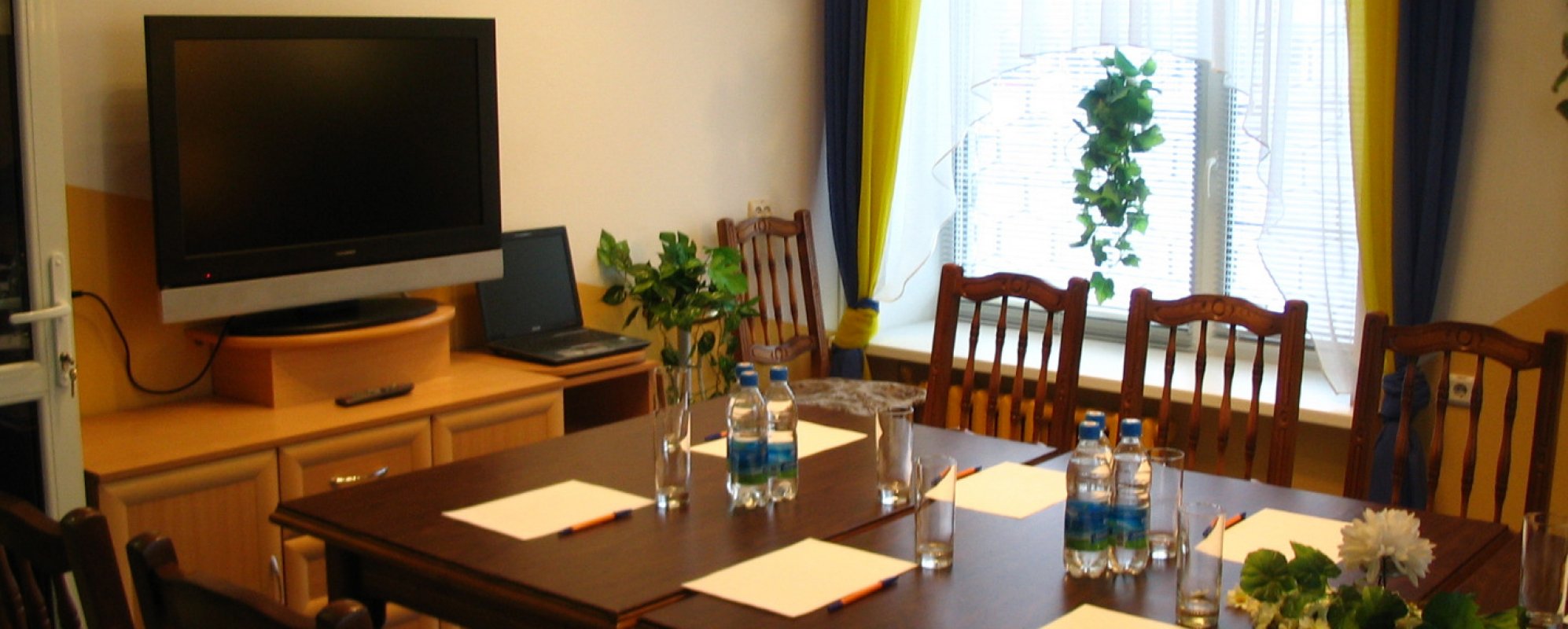 Фотографии комнаты для переговоров Комната переговоров Евро-отеля