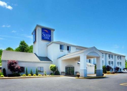Фотография гостиницы Sleep Inn Austintown