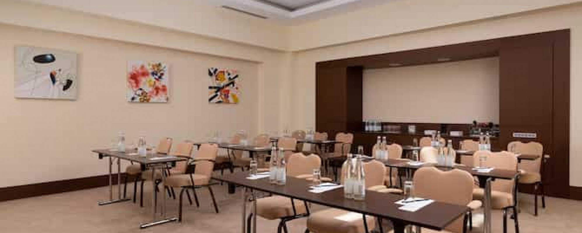 Фотографии конференц-зала Залы M6-M7-M8