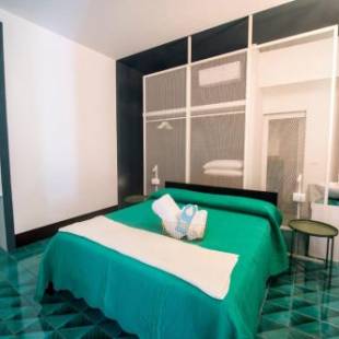 Фотографии мини отеля
Ninina Boutique Suites