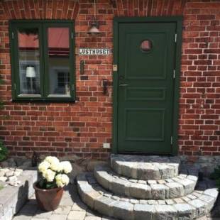 Фотографии гостевого дома
Lusthuset