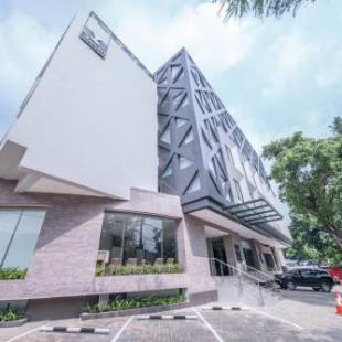 Фотографии гостиницы
All Nite & Day Kebon Jeruk