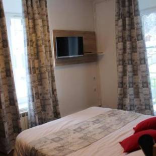 Фотографии гостиницы
Hotel Restaurant Du Haut Du Roc