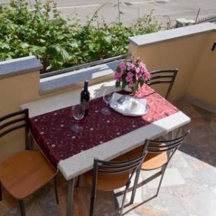 Фотографии гостевого дома
Apartments with a parking space Novigrad - 7108