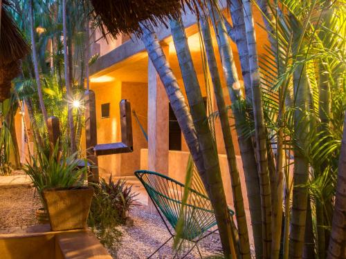 Фотография гостиницы Barrio Latino Hotel Riviera Maya