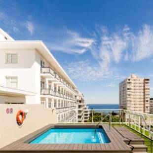 Фотографии гостиницы 
            Protea Hotel by Marriott Cape Town Sea Point
