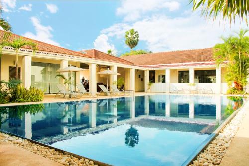 Фотографии гостиницы 
            LAOTEL VIENTIANE