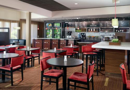 Фотография гостиницы Courtyard by Marriott Columbus