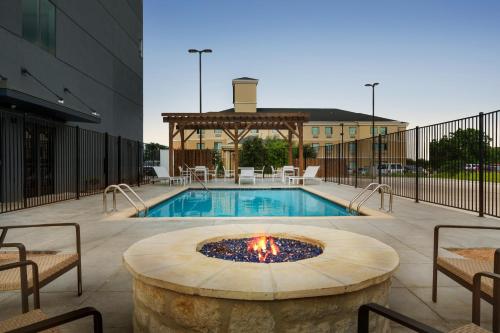 Фотография гостиницы Country Inn & Suites by Radisson, New Braunfels, TX
