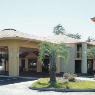 Фотография гостиницы La Quinta Inn by Wyndham Savannah I-95